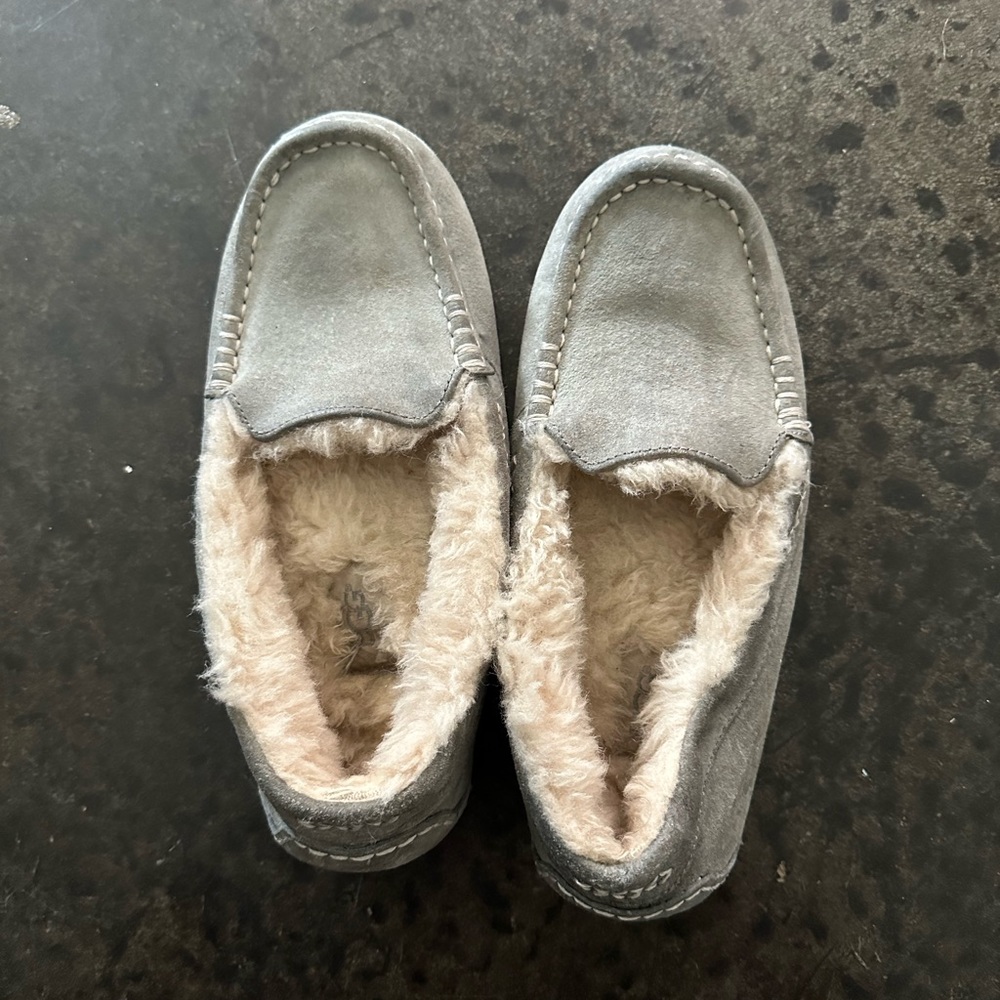 UGG Ansley house slippers